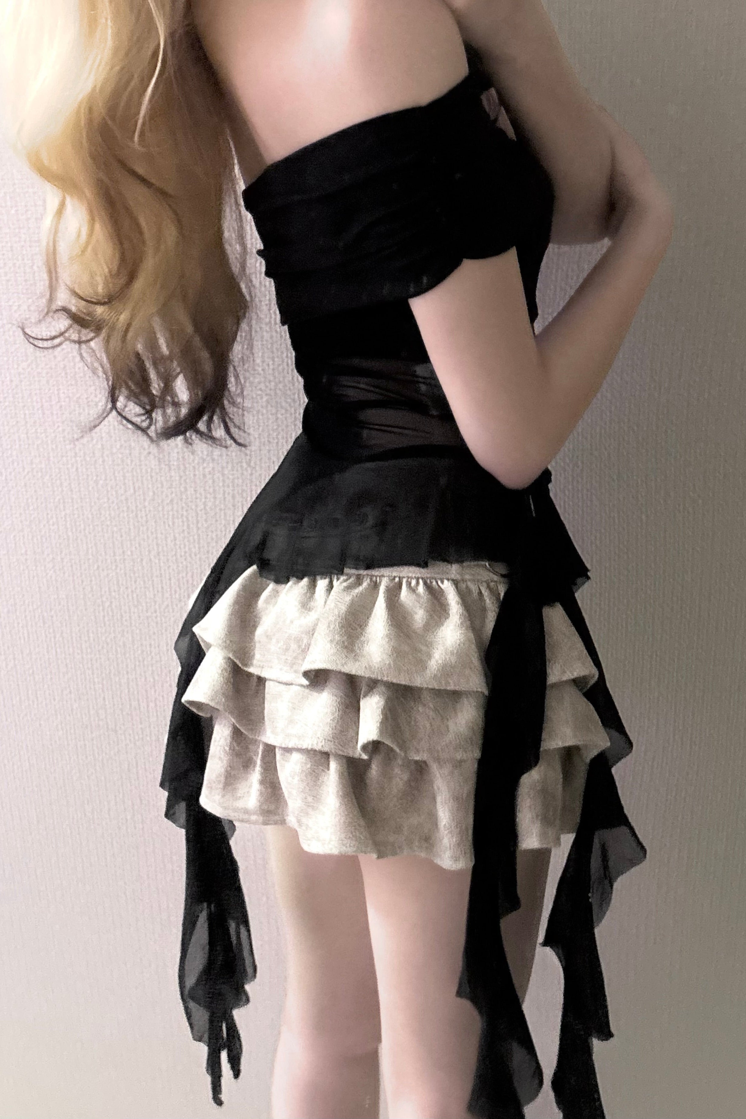 オフショルイレヘムトップス NA10702