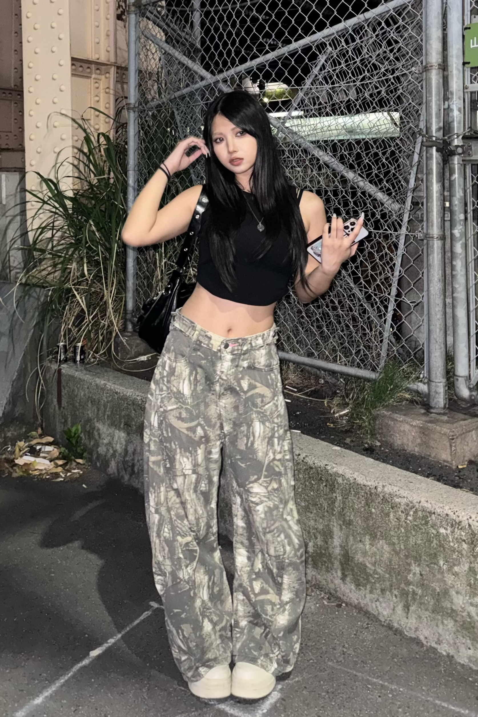 バックプリントカーブパンツ NA10321