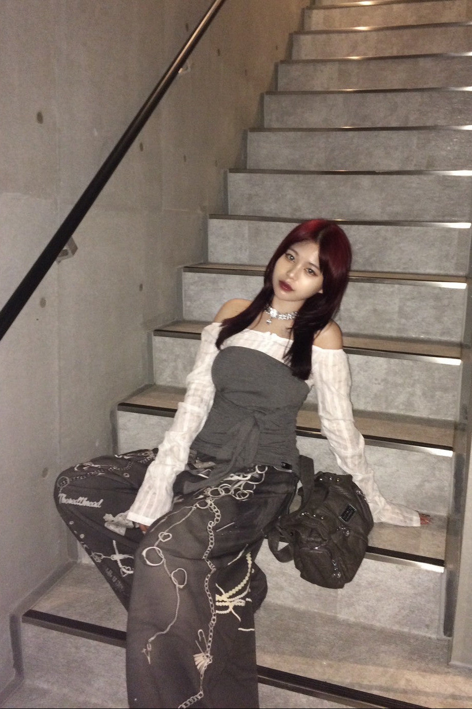 オフショルダーリボンシアートップス NA10180