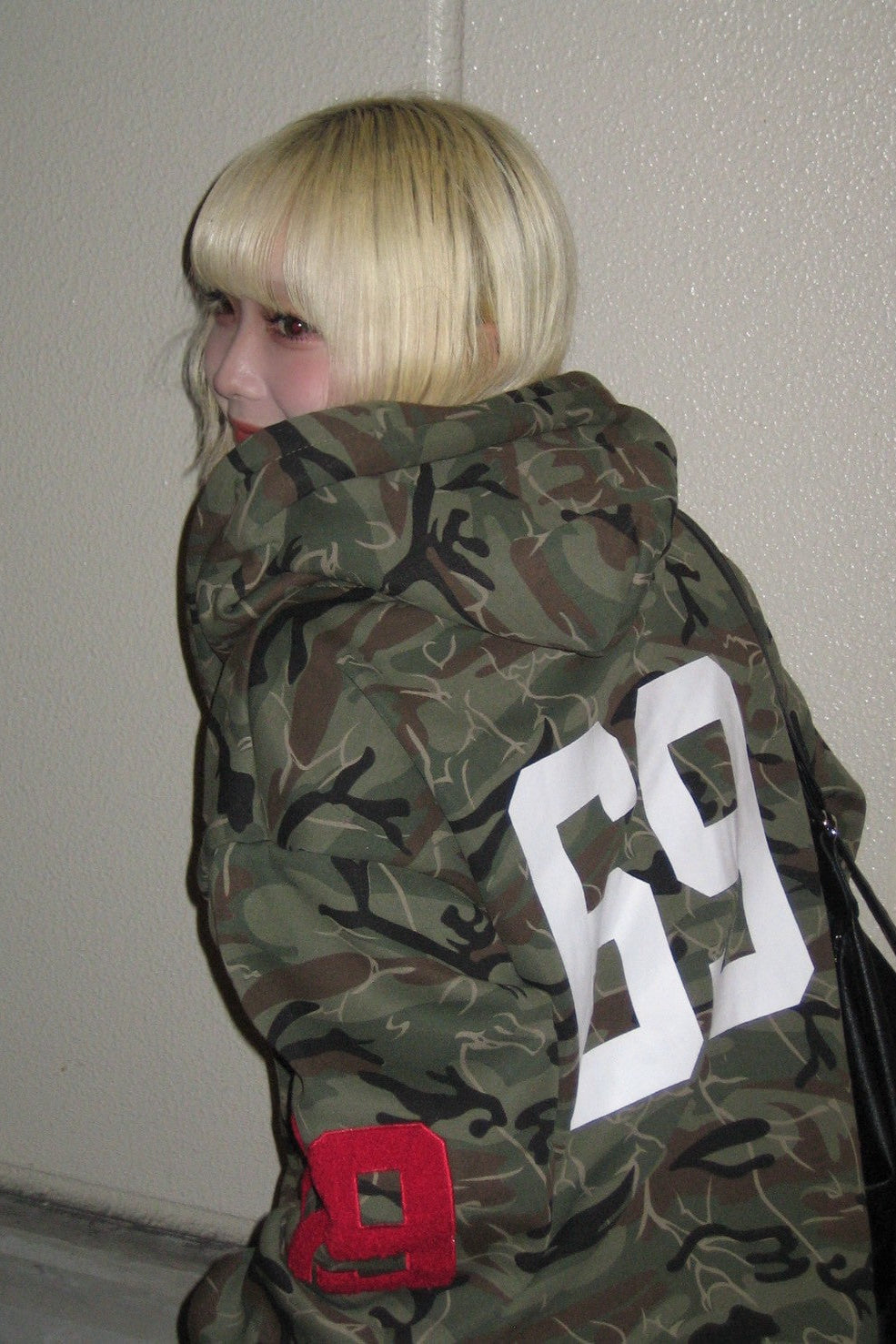カモフラージュナンバージップフーディ NA10084
