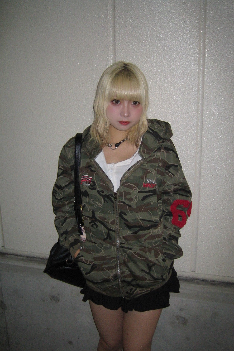 カモフラージュナンバージップフーディ NA10084