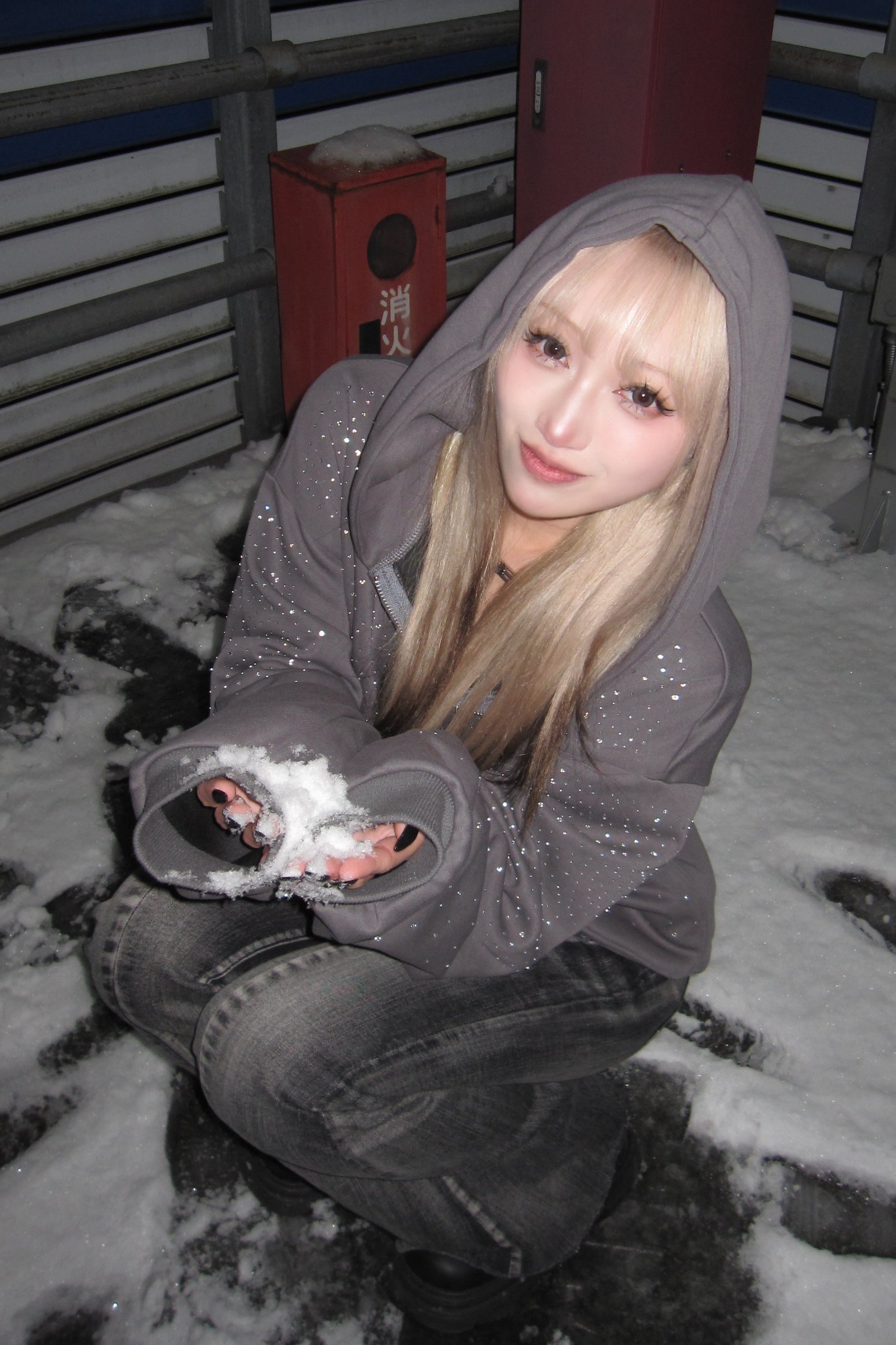 キラキラビジューパーカー NA10393