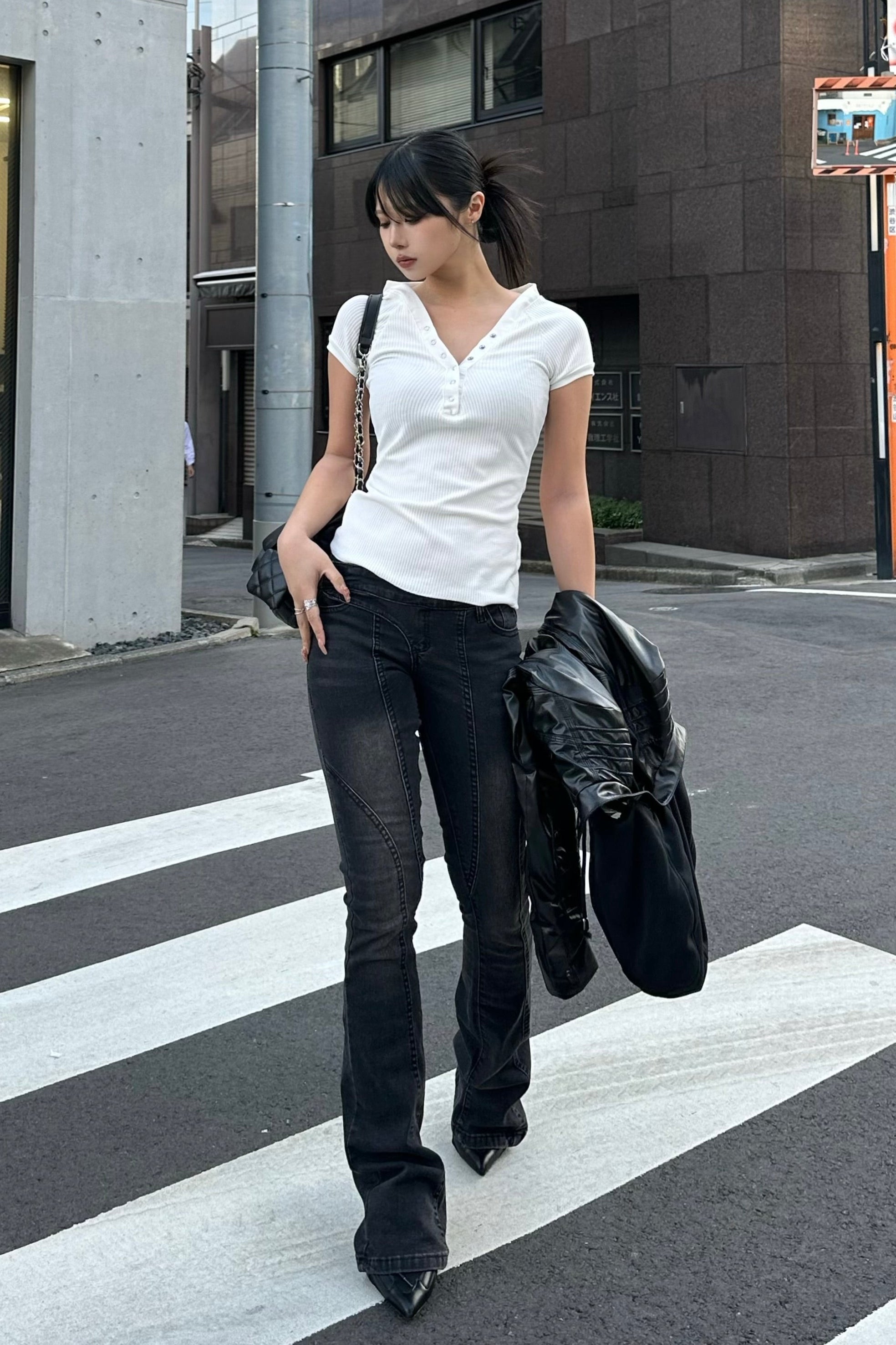 フロントクロスローライズパンツ NA10430