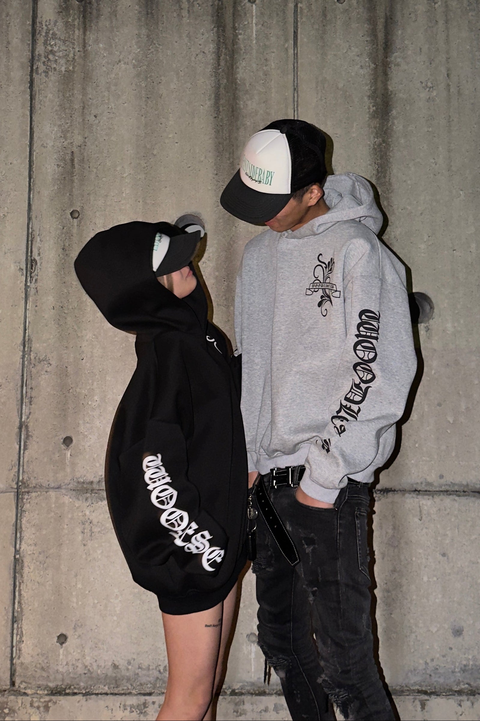 オールドレタリングデザインフーディ NA10037