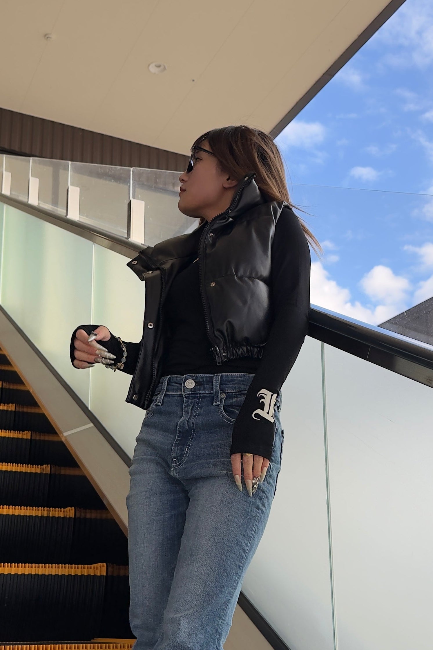 クロップドサイドレタリングトップス NA10117