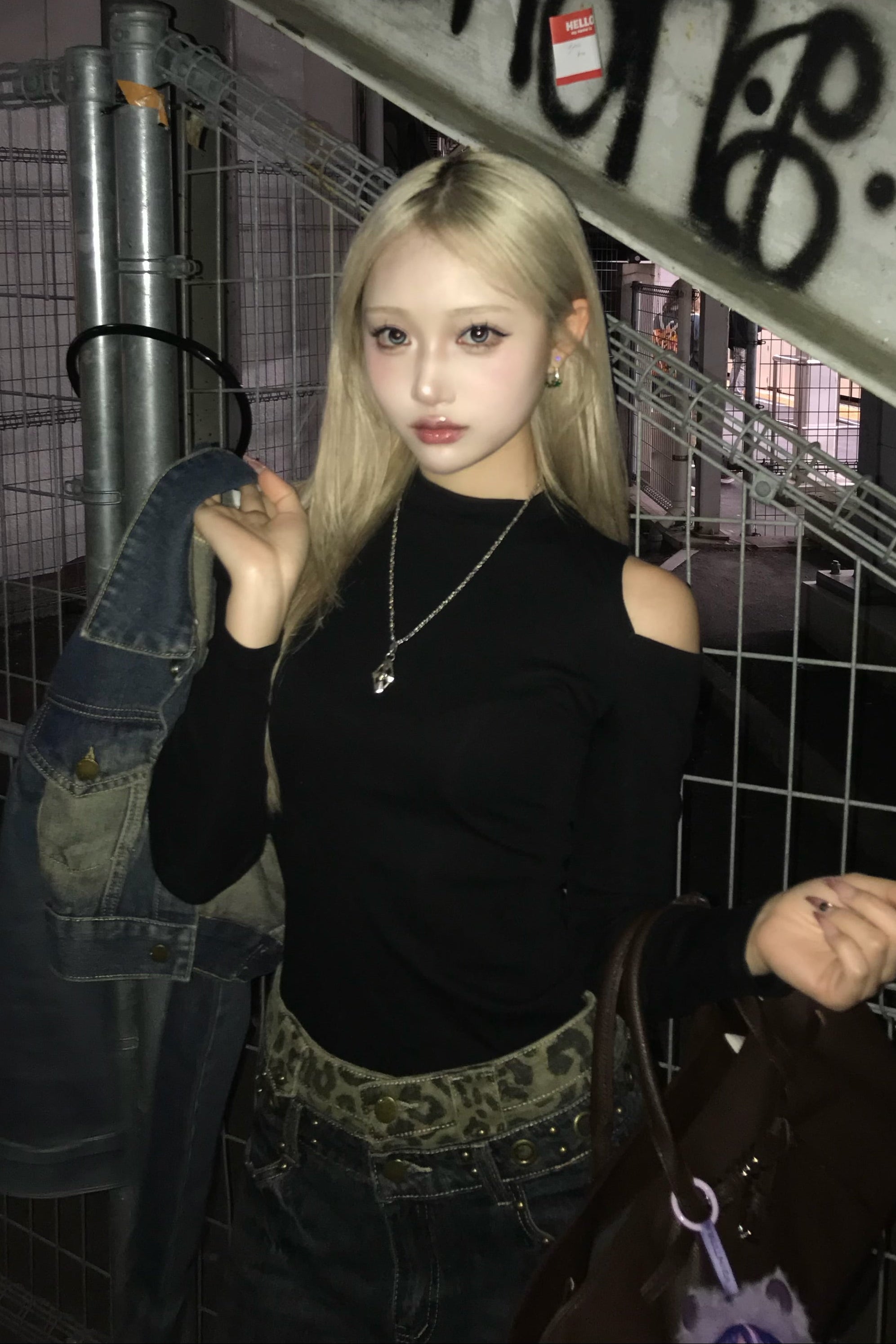 タイトオフショルトップス NA10418