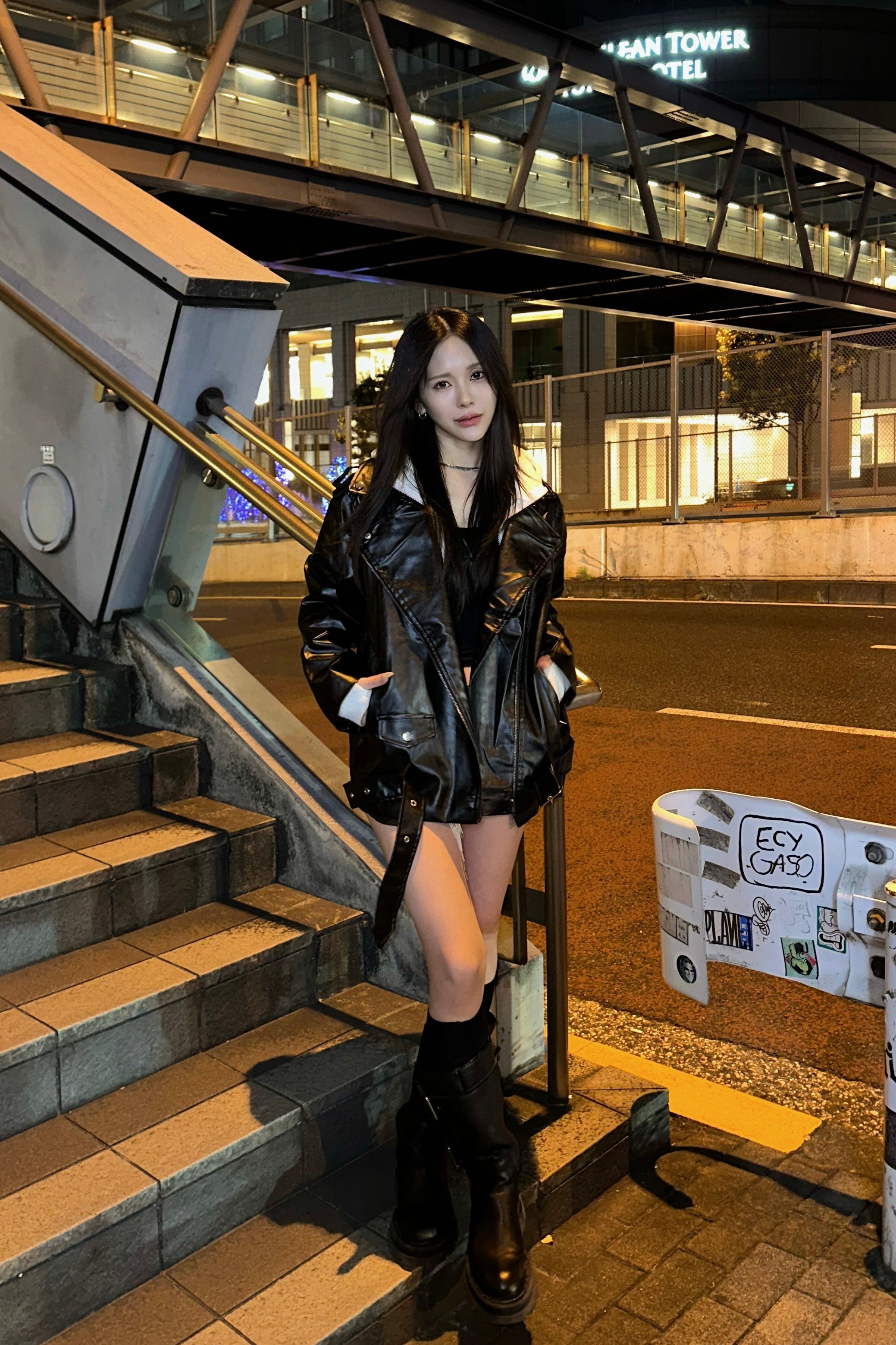 オーバーサイズストラップライダース NA10191