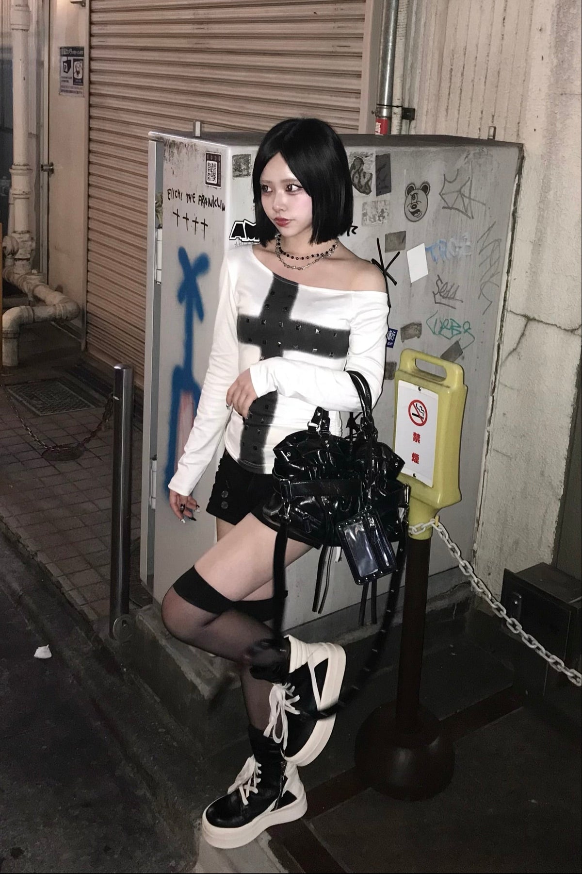 ワンショルダースタッズクロストップス NA10817