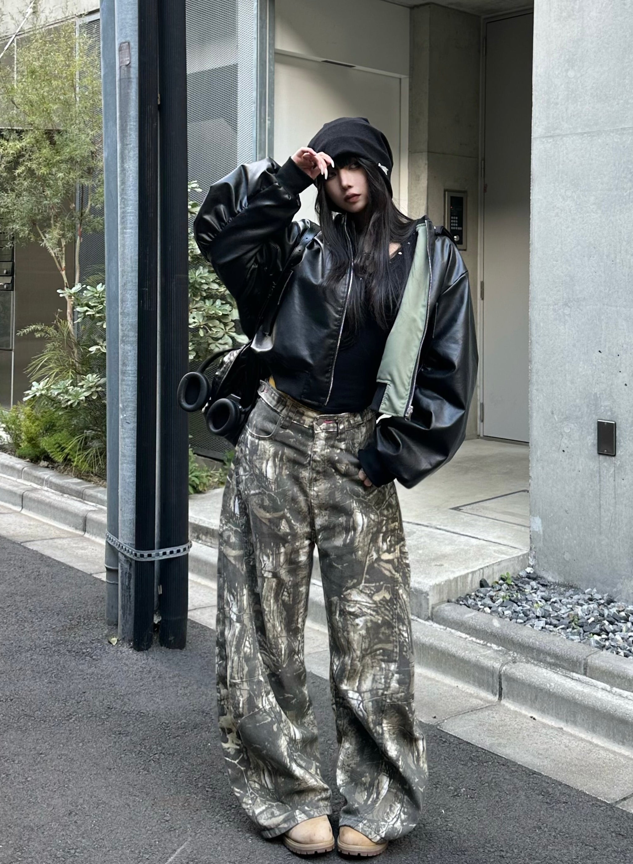 バックプリントカーブパンツ NA10321