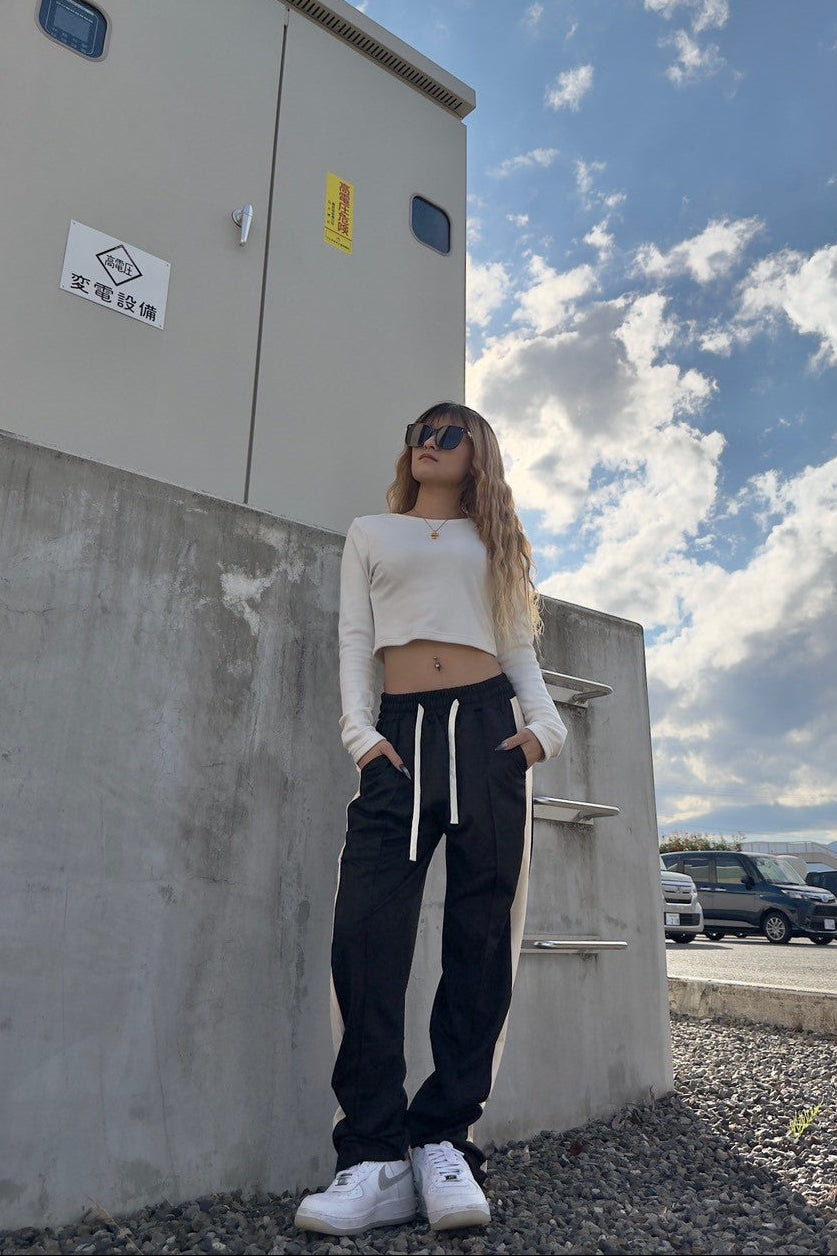 サイドラインジップパンツ NA10030