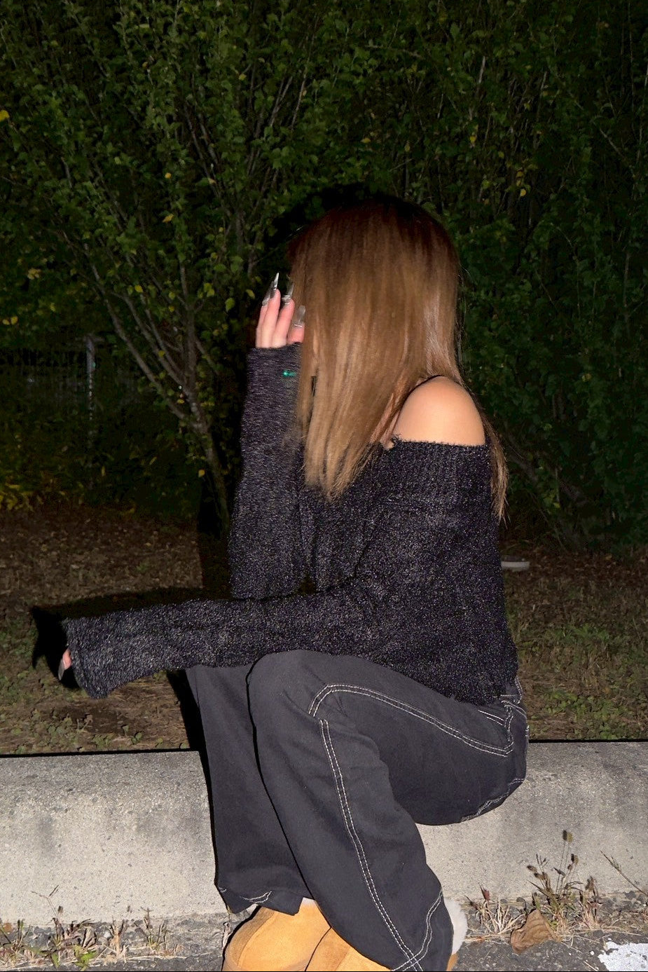 クロップドオフショルダメージニット NA10116